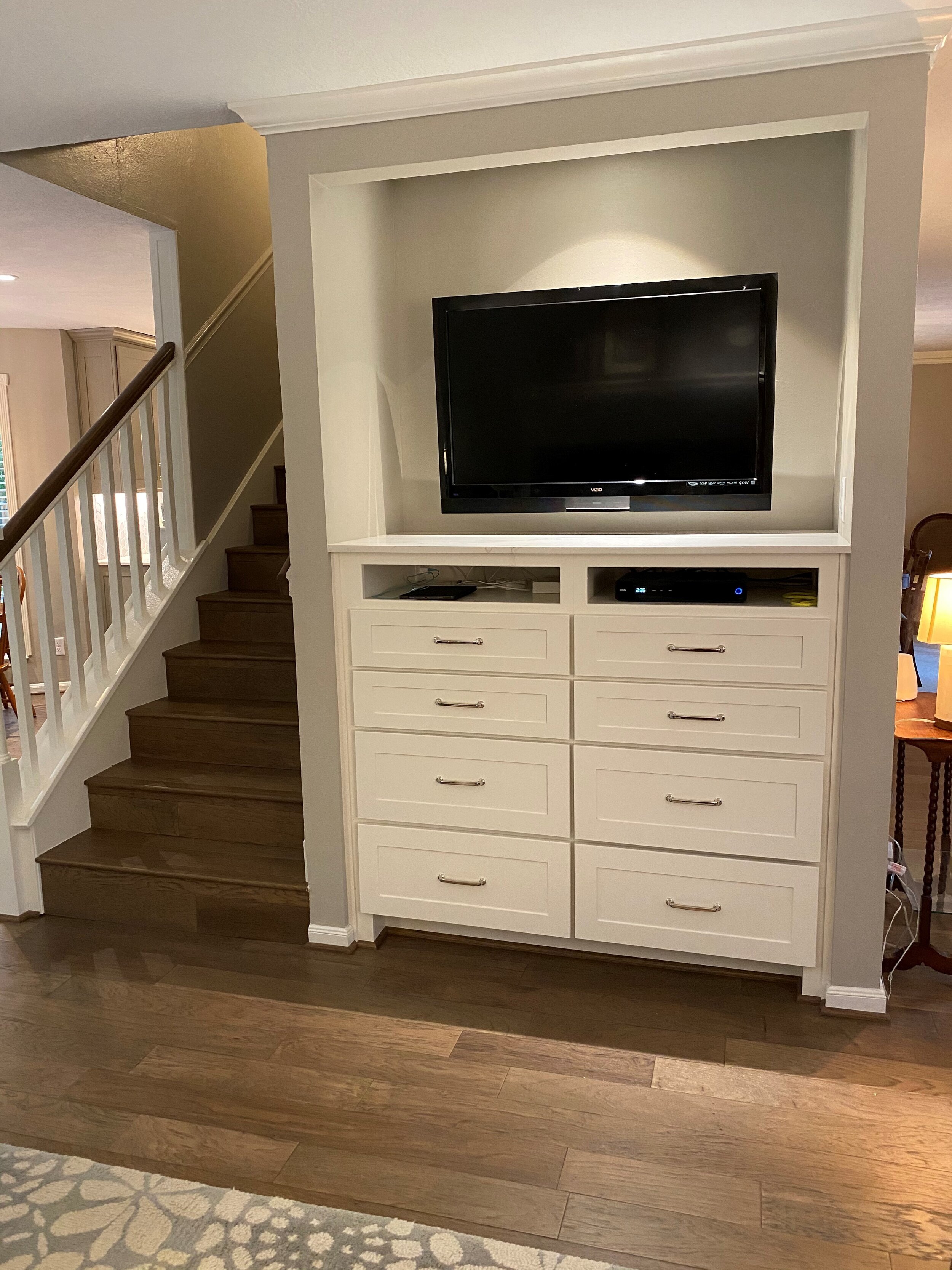 Home Renovation -Grogan&#39;s Mill in The Woodlands, TX - Interior remodel: Kitchen, Breakfast area, Living Room with T.V niche, Dinning Room, 1/2 Bath, and stairway.