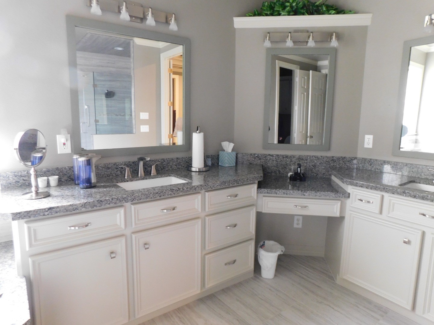 Master Bath Renovation Houston - New Counter-tops, sinks, faucets, paint