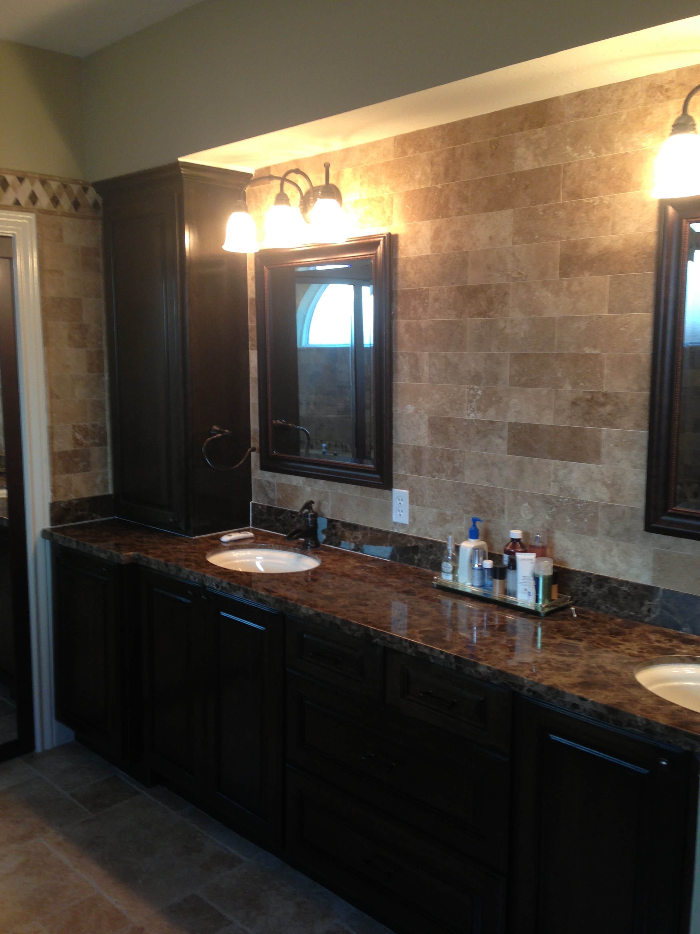 Beautifully updated bathroom 