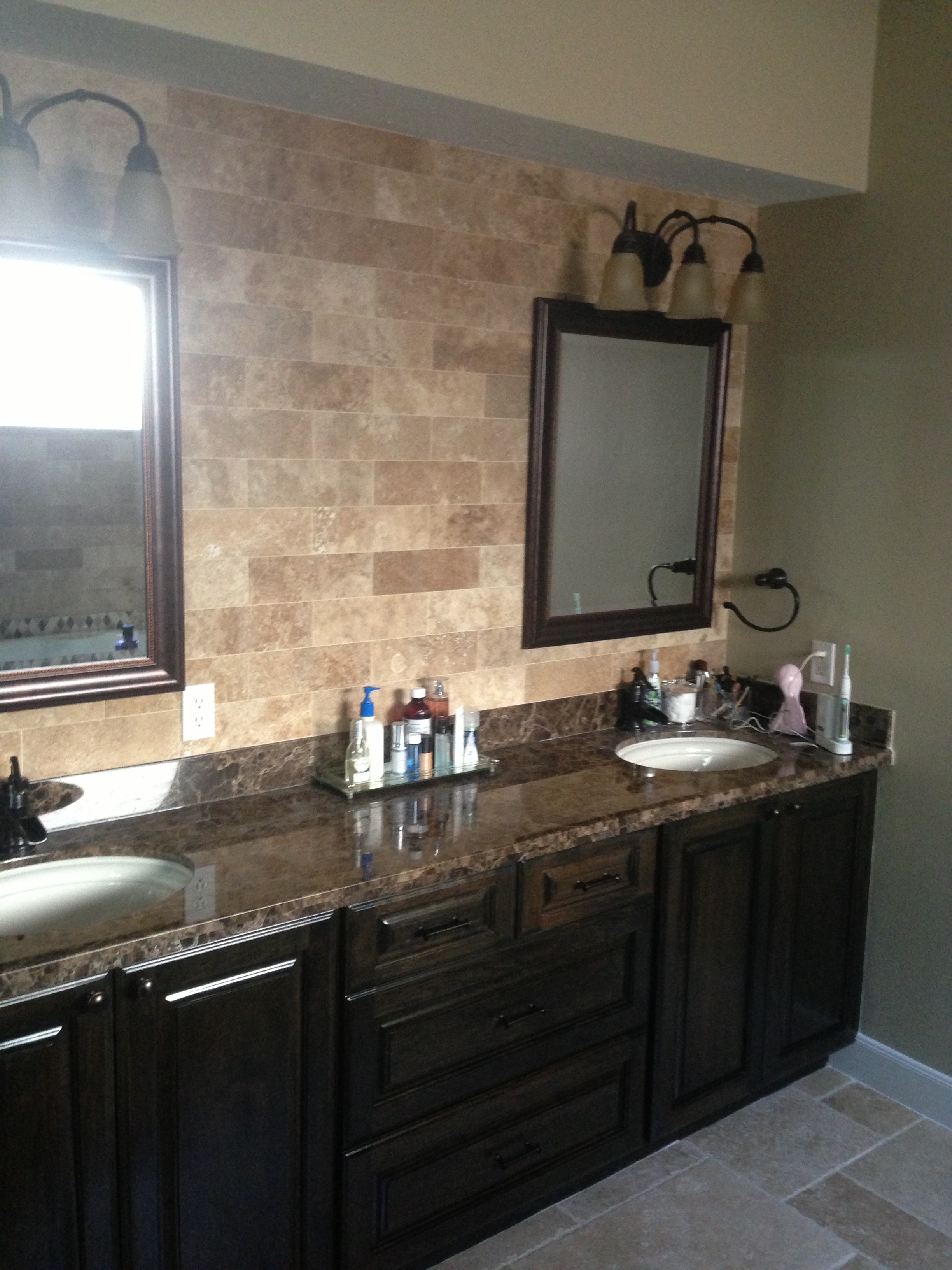 Double vanity 
